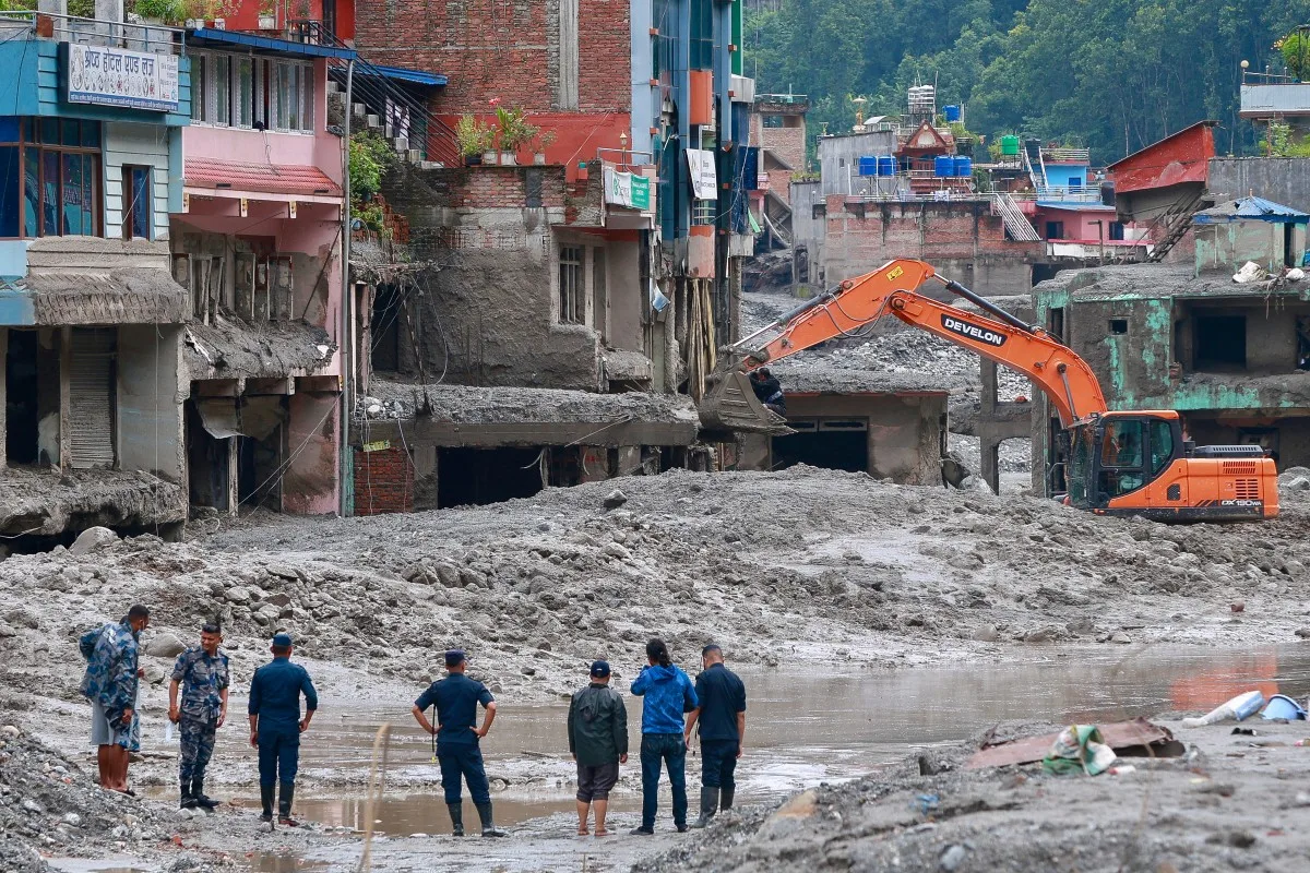 Calor recorde pode ter contribuído para colapso de geleira no Nepal