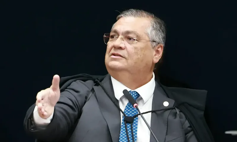 Dino concentra no STF investigação sobre empresa ligada à Dark Horse em SP