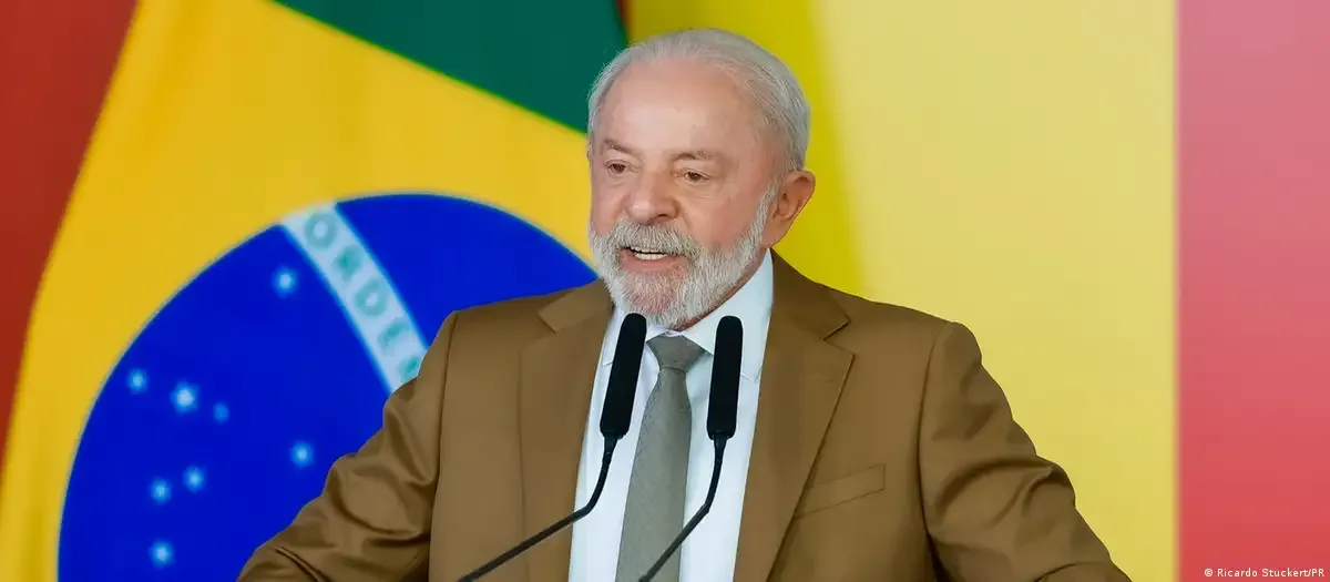 Lula acusa Flávio Bolsonaro de articular pressão contra o Brasil nos EUA