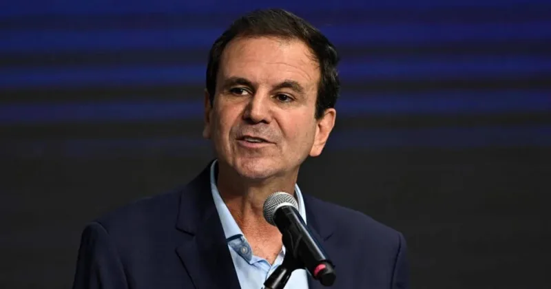 Paes lidera disputa pelo governo do Rio com 45,7% das intenções de voto