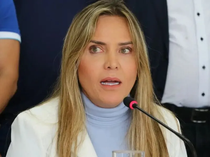 Grass cobra explicações de Celina sobre negociação entre BRB e Banco Master