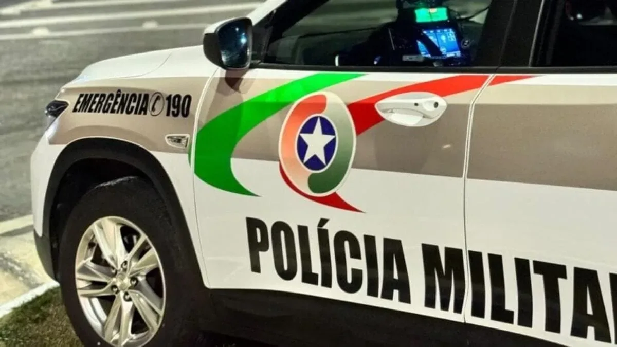 Celular esquecido em corrida leva homem a responder por falsa comunicação em Blumenau