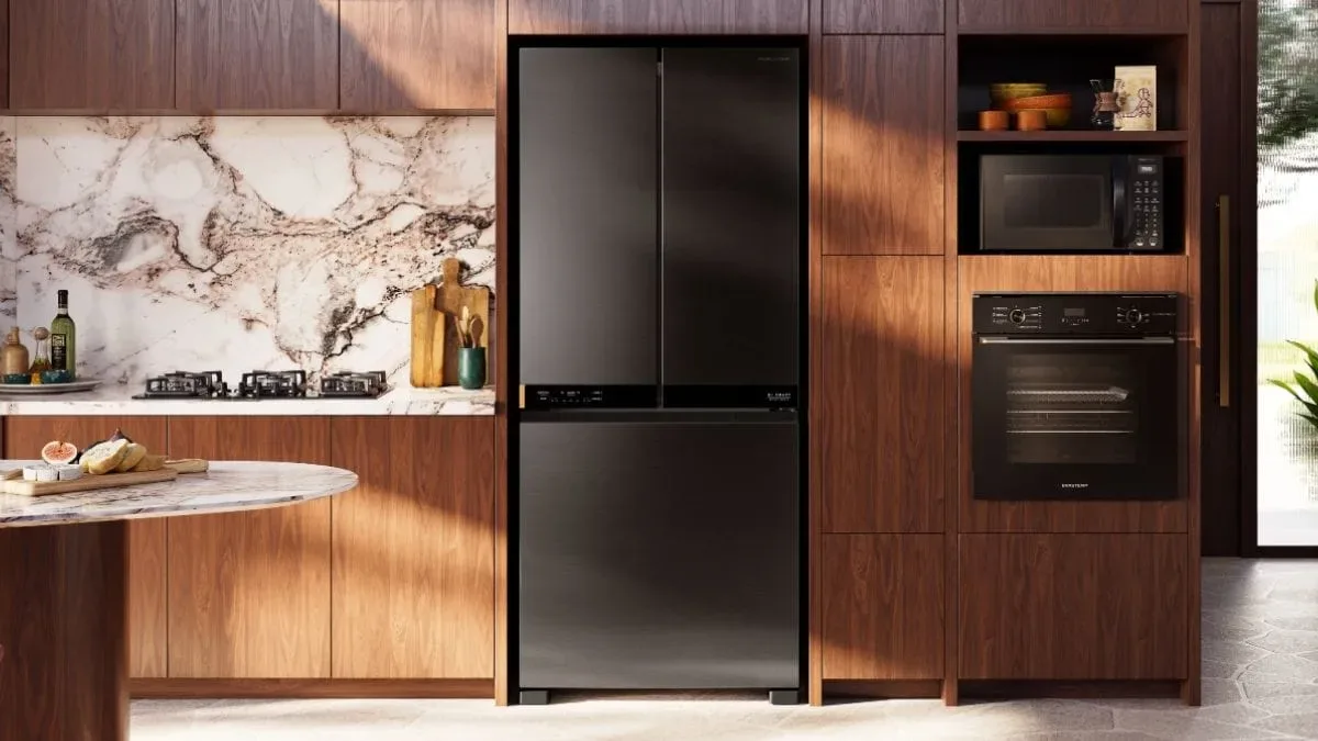 Brastemp apresenta geladeira French Door com IA e três portas