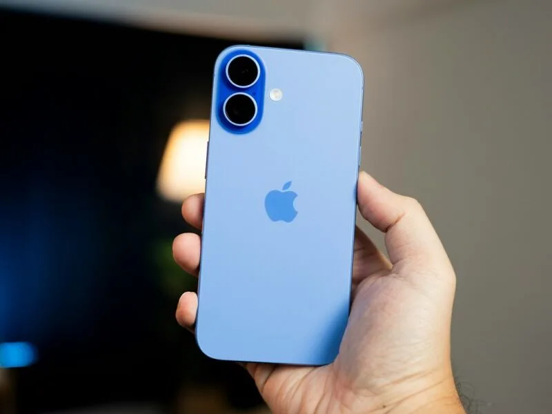 Apple reajusta iPhones antigos em até 14,8% e eleva modelo de 1 TB em R$ 2 mil