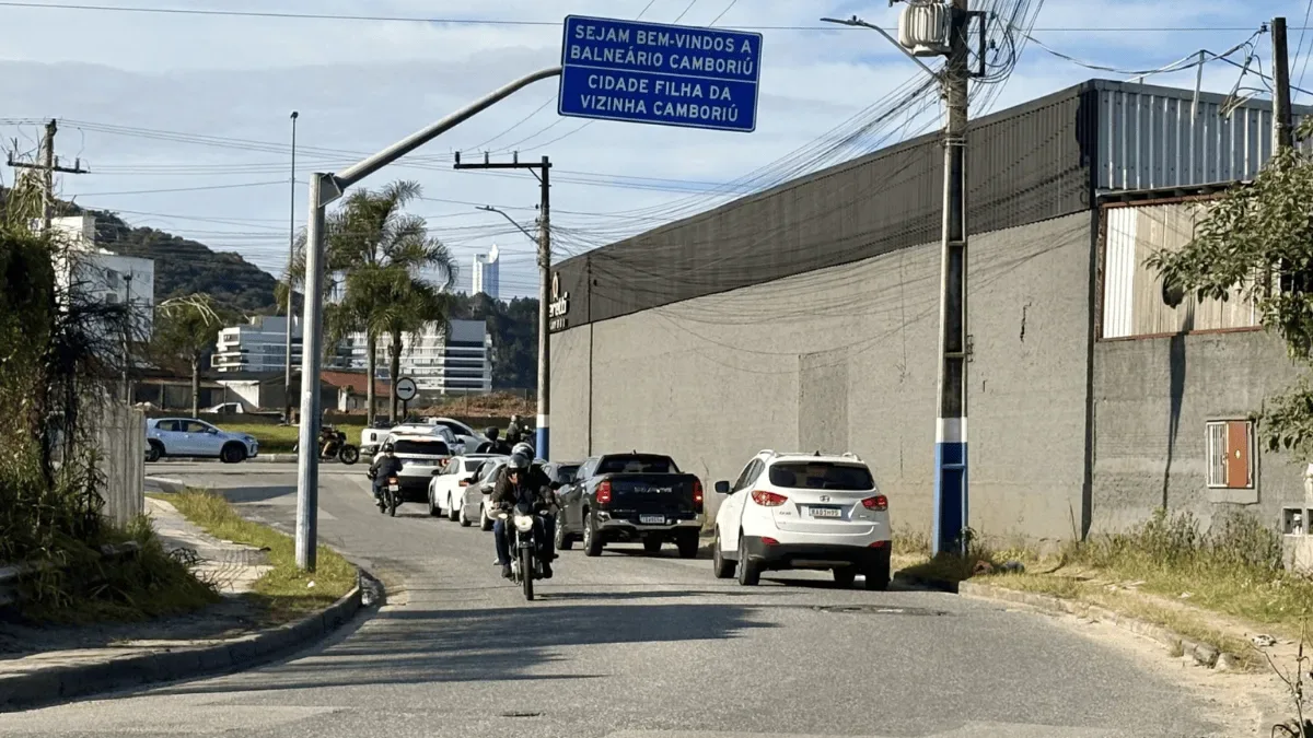 Ligação entre Camboriú e Balneário Camboriú passa a ter sentido único