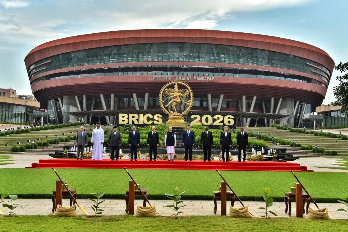 BRICS condena sanções fora da ONU e alerta sobre tensões no Oriente Médio