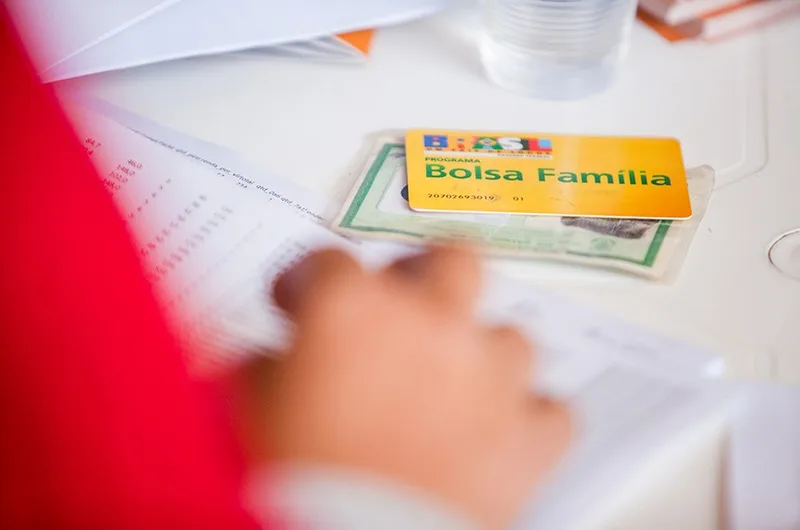 Bolsa Família começa pagamentos de setembro no dia 17 para NIS final 1