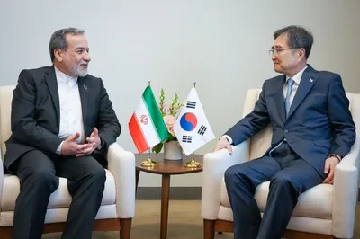 Irã e Coreia do Sul mantêm contato após tensão sobre o Estreito de Ormuz