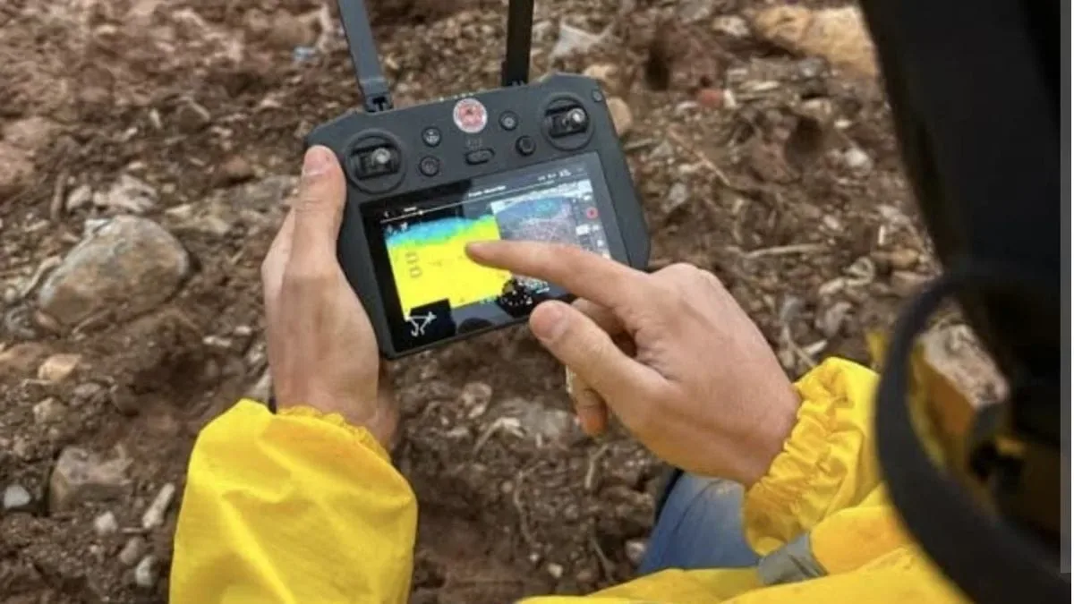 Drone térmico localiza idoso desaparecido em área de mata em SC
