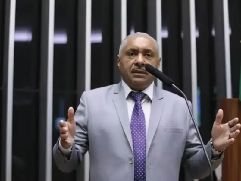 Tiririca recebe 5.523 votos no Ceará e fica fora da Câmara após quatro mandatos por SP