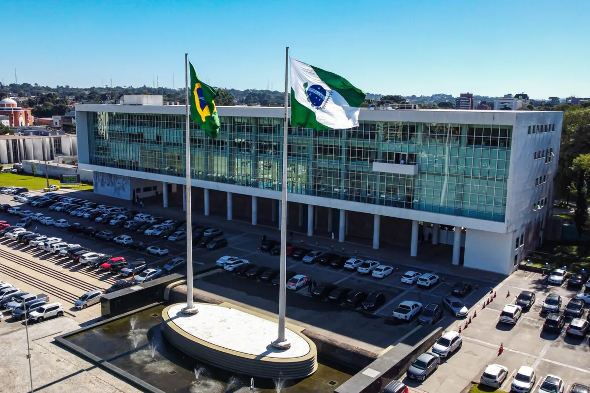 Moro lidera disputa pelo governo do Paraná, aponta pesquisa IRG