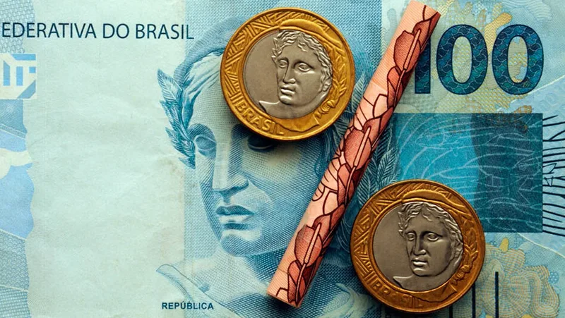 Copom mantém cautela e prevê inflação acima do teto da meta em 2026