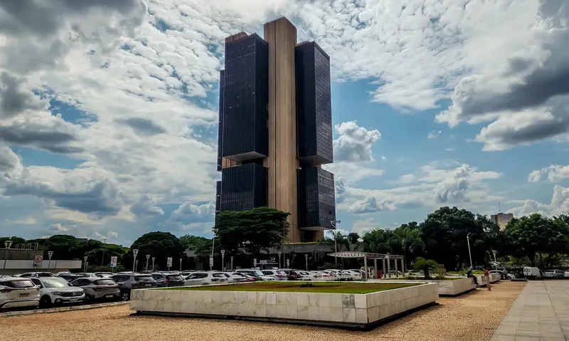 Banco Central mapeia riscos do uso de inteligência artificial no sistema financeiro