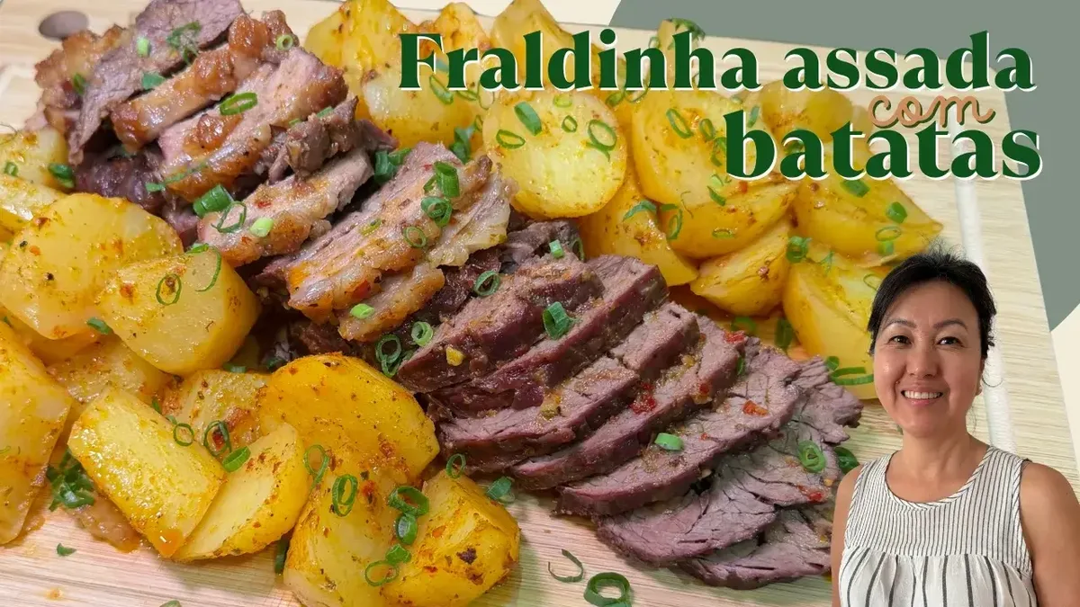 Fraldinha assada leva duas etapas de forno e batatas no caldo da carne