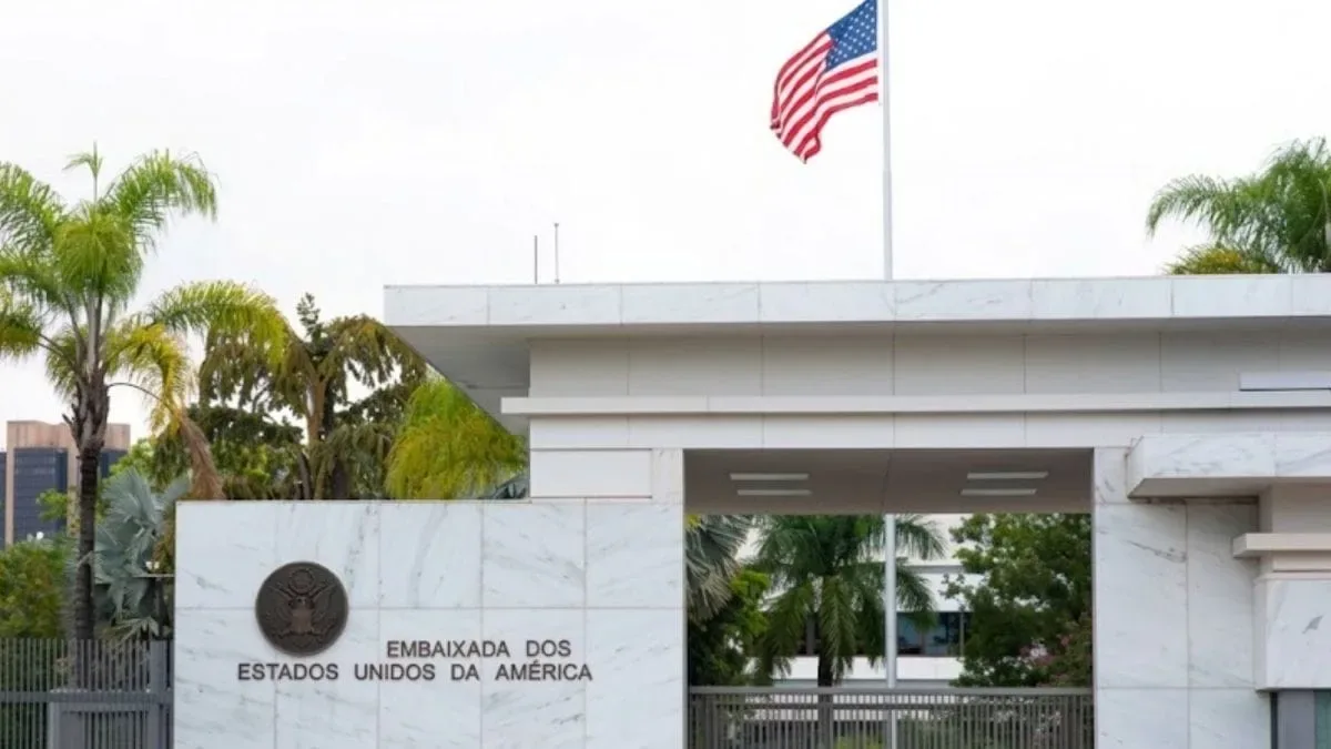 EUA suspendem atendimento na embaixada e nos consulados no Brasil