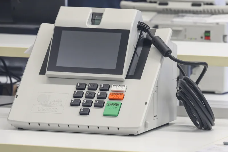 Indefinição atinge maioria dos votos para Senado e Câmara, diz Datafolha