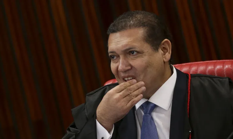 TSE amplia dados exigidos em registros de pesquisas eleitorais
