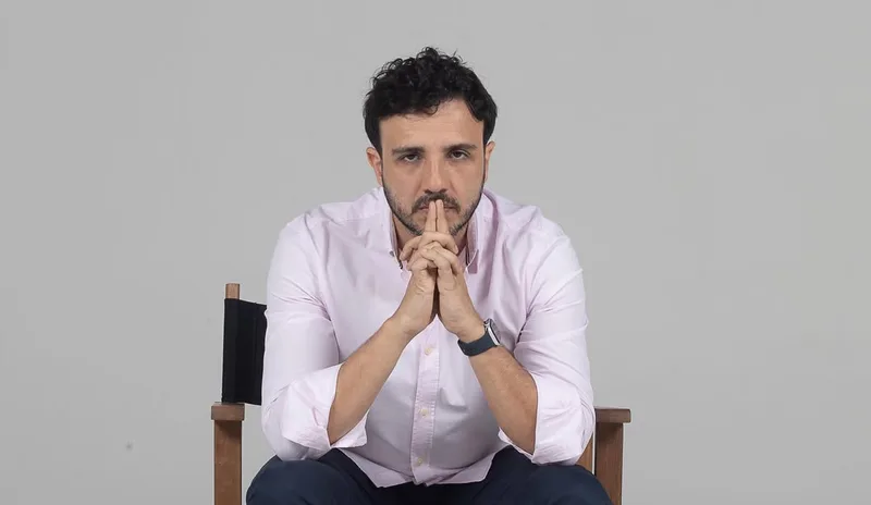 Renan Santos acusa ministros do STF de negócios com banqueiro
