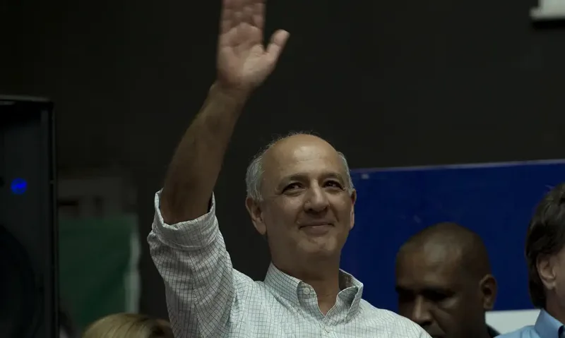 TSE confirma inelegibilidade de Arruda para o governo do DF até 2030