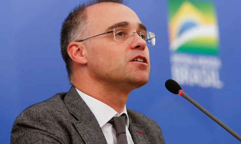 TSE libera propaganda de Ciro Gomes e aliados no Ceará