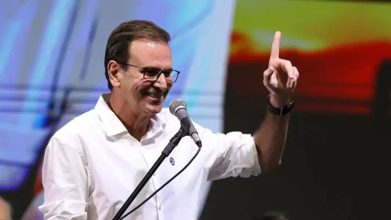Paes tem 34% e Ruas chega a 25% na disputa pelo governo do Rio