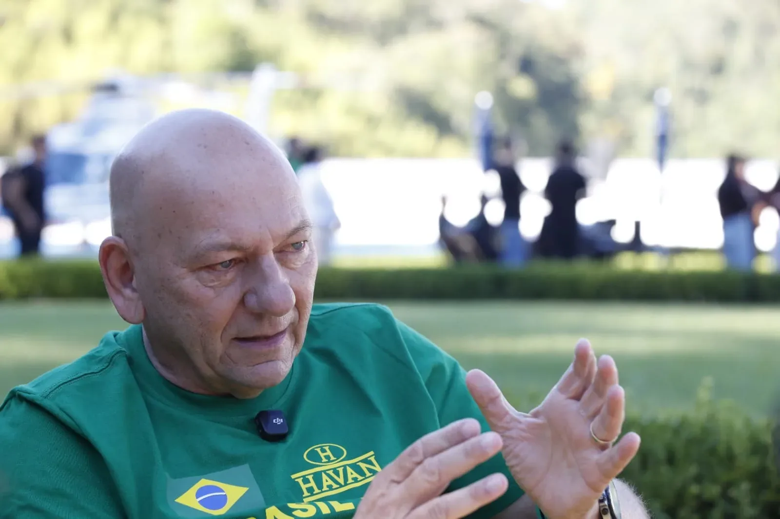 Luciano Hang doa R$ 400 mil a sete candidatos nas Eleições 2026
