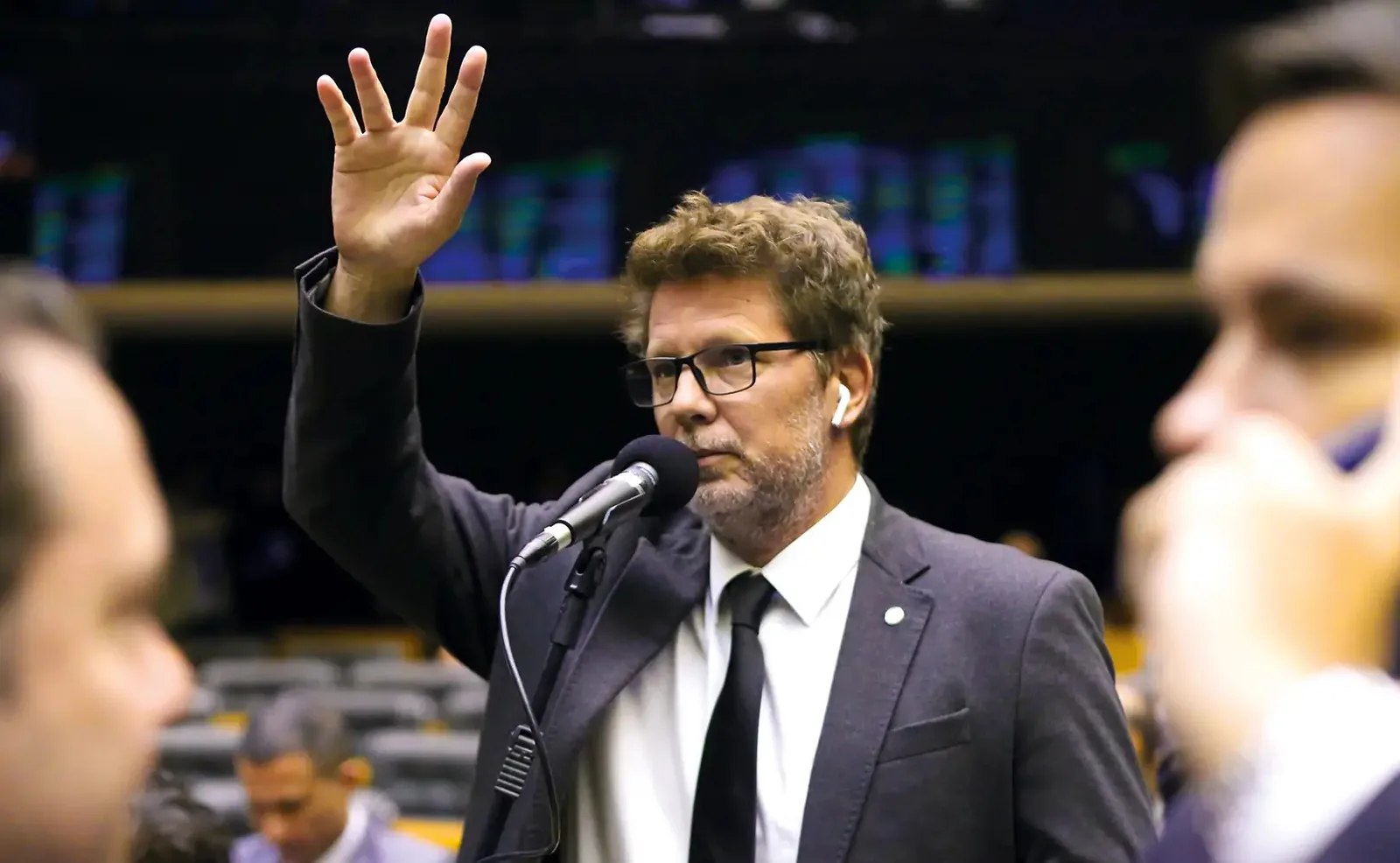 PF questiona origem de R$ 645,4 mil enviados por Mario Frias à Go Up