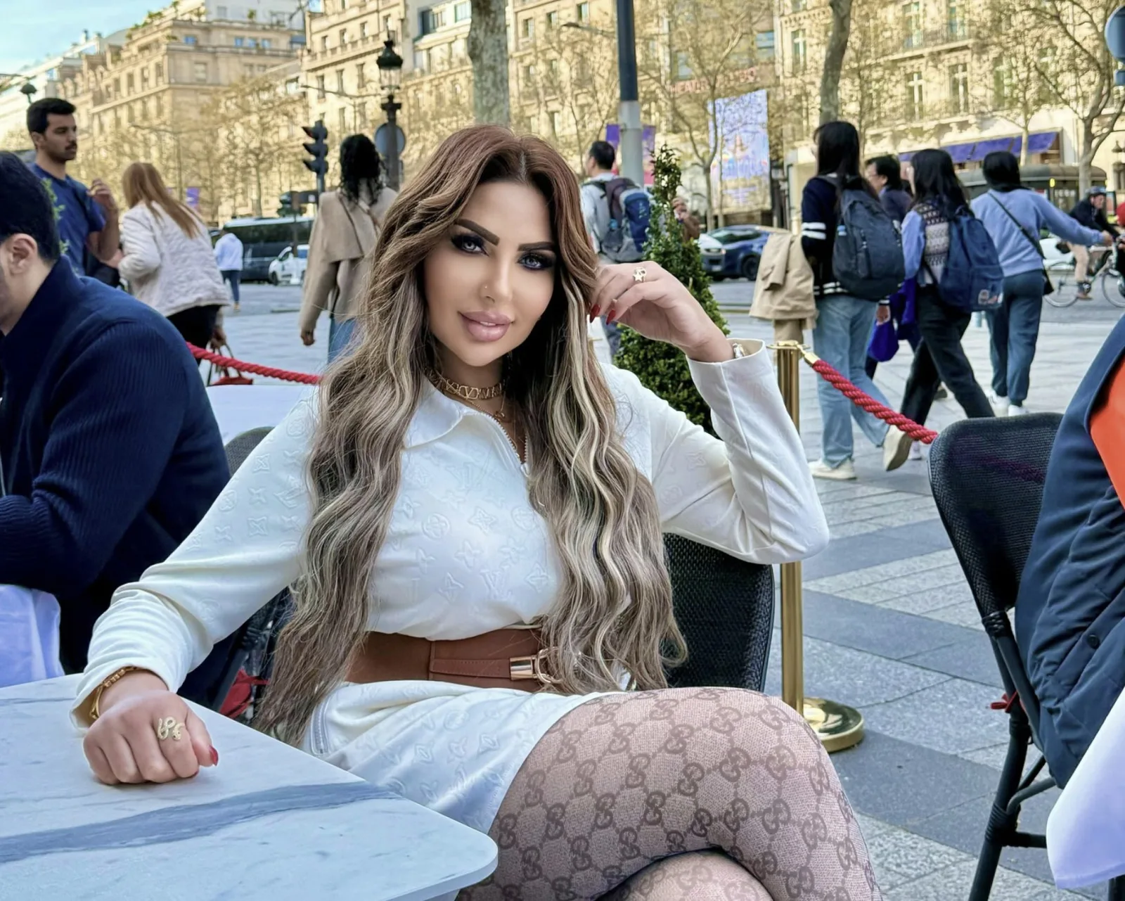 Sarah Khalifa recebe pena de morte no Egito por tráfico de drogas