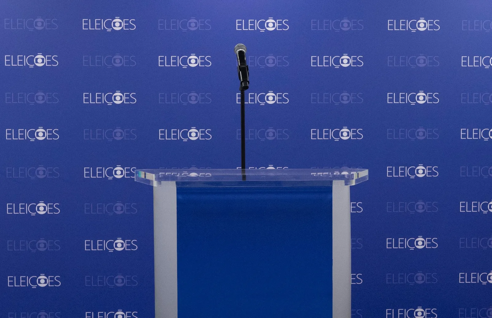 Debate da Globo é cancelado após desistência de Flávio Bolsonaro