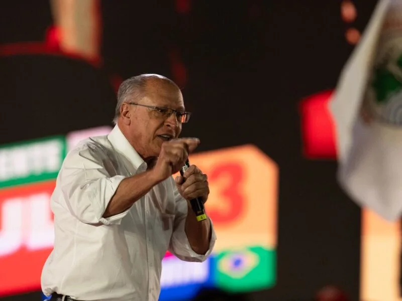 Alckmin compara inflação dos alimentos nos governos Lula e Bolsonaro