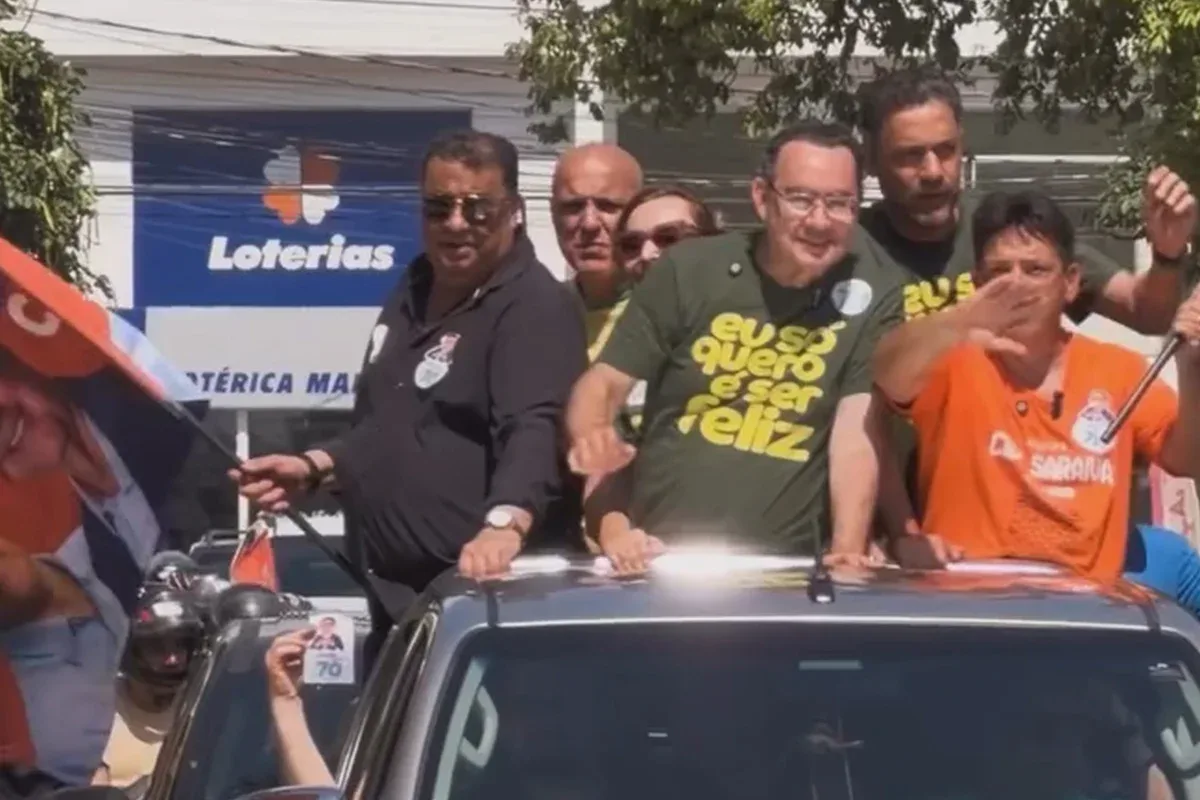 Augusto Cury critica polarização em carreata no interior de São Paulo