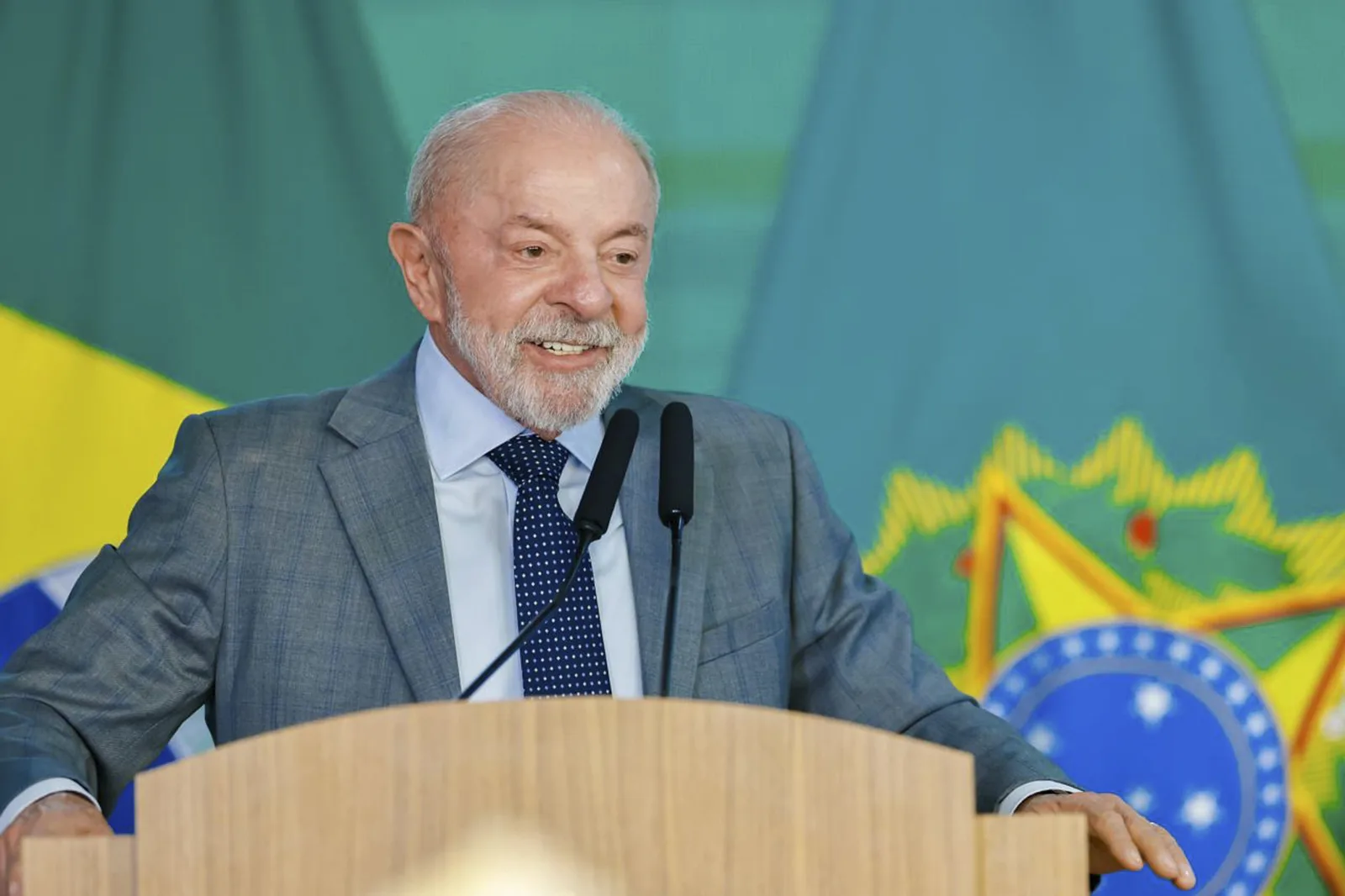 Imagem de Lula pesa mais que economia na resistência à reeleição, avalia professor