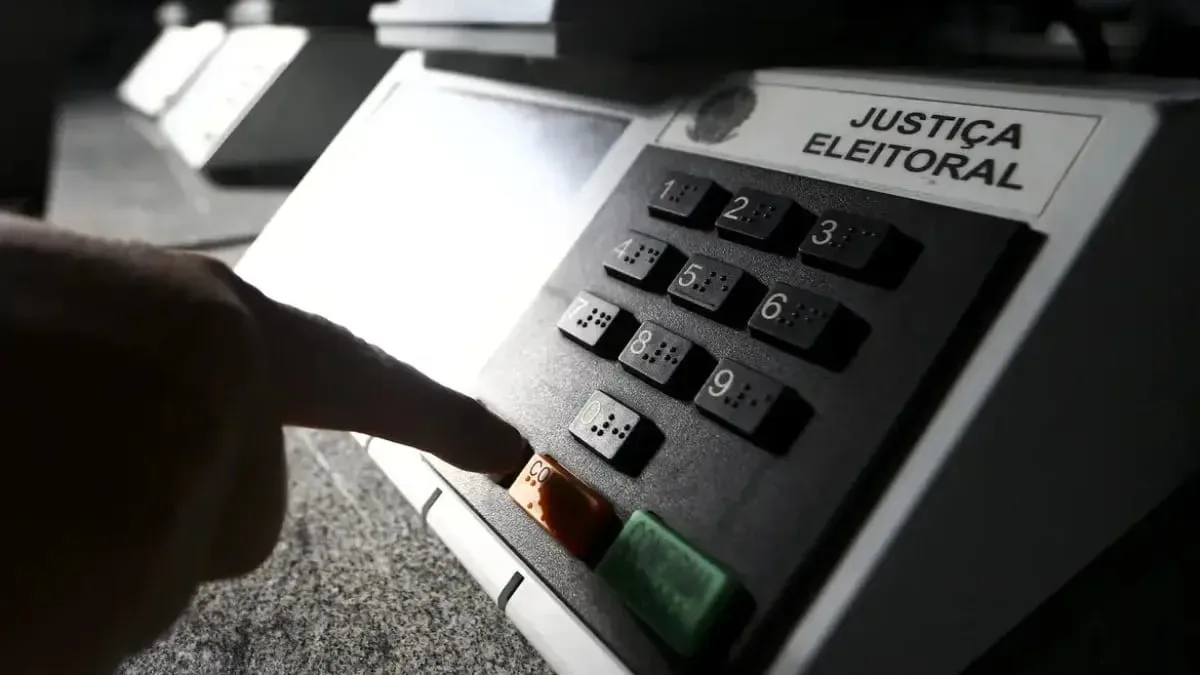 Como a Justiça Eleitoral mantém a votação durante apagões