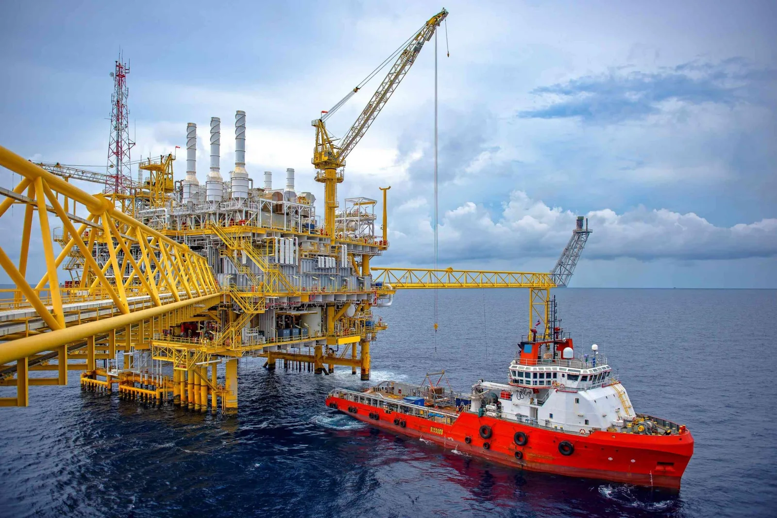 Petróleo supera US$ 108 com impasse entre Irã e Estados Unidos