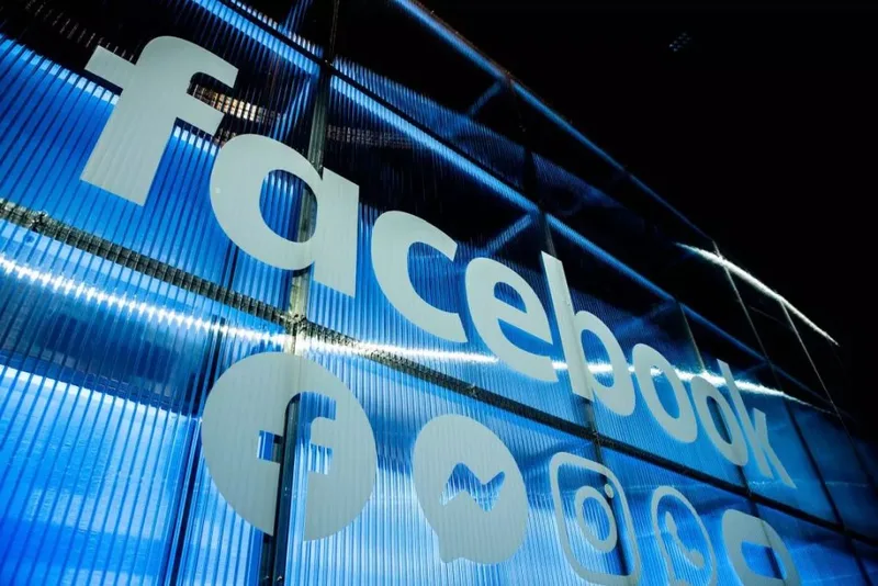 Meta normaliza anúncios de Lula após bloqueio temporário no Facebook
