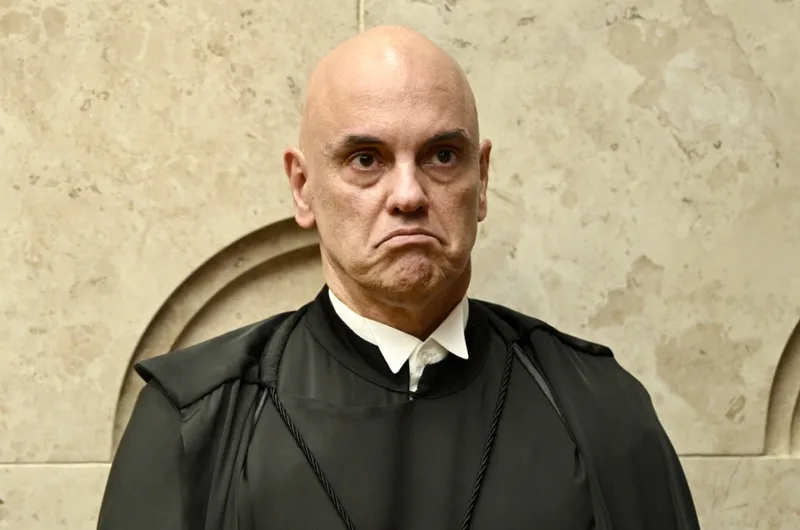 Alcolumbre deve esperar eleições antes de decidir sobre impeachment no STF