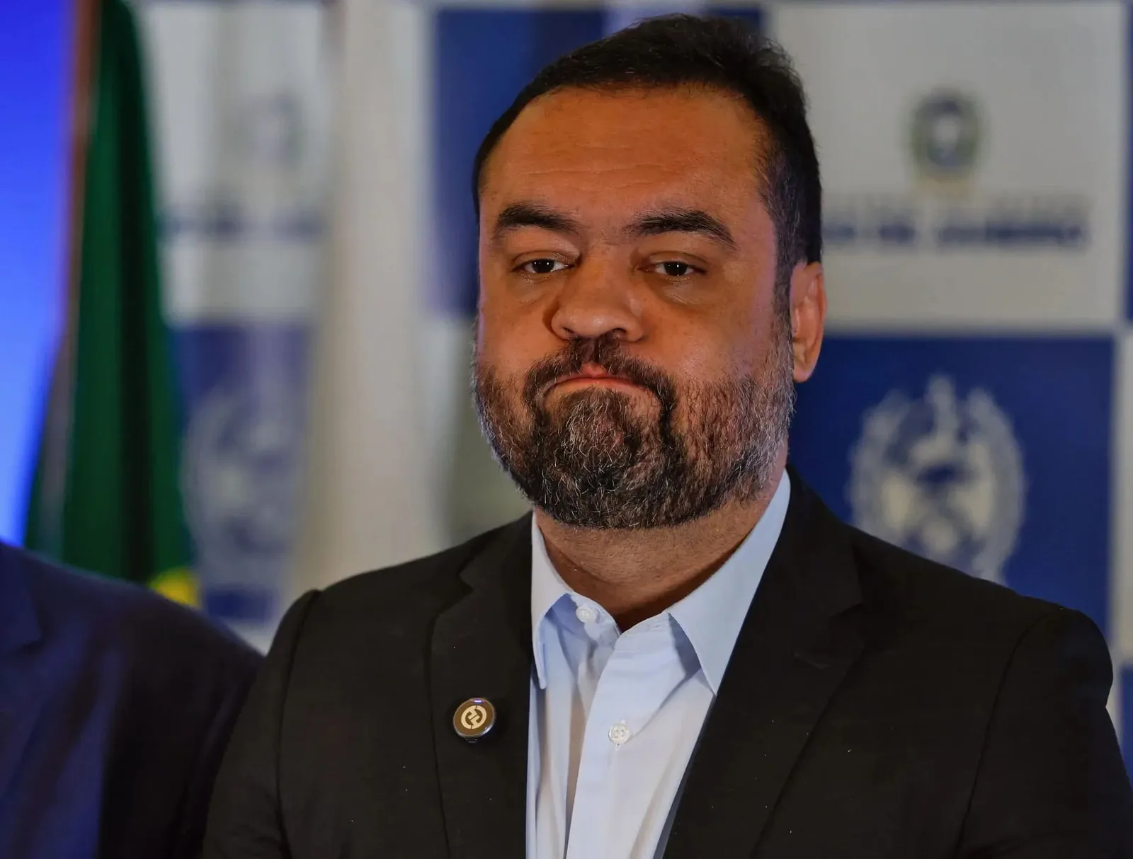 Mensagens mostram Mendonça e Castro tratando de habeas corpus de Cabral