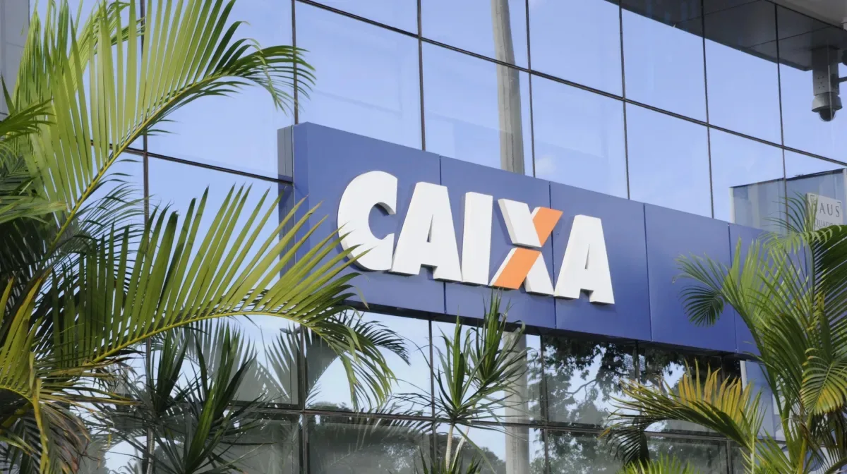 Caixa tenta encerrar greve sem recorrer ao TST por enquanto