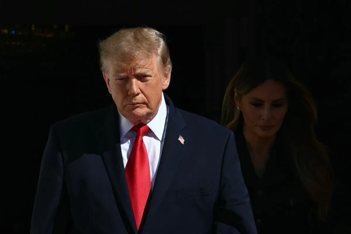 Trump destaca decisões eleitorais e críticas à imprensa em nove posts
