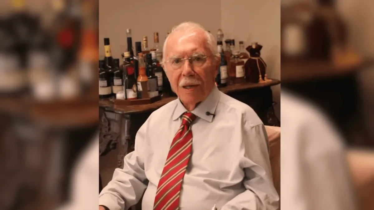 José Sarney está estável durante internação por pneumonia em São Luís