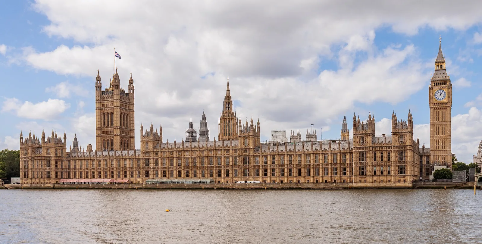 Líderes de três nações britânicas defendem direito a referendos