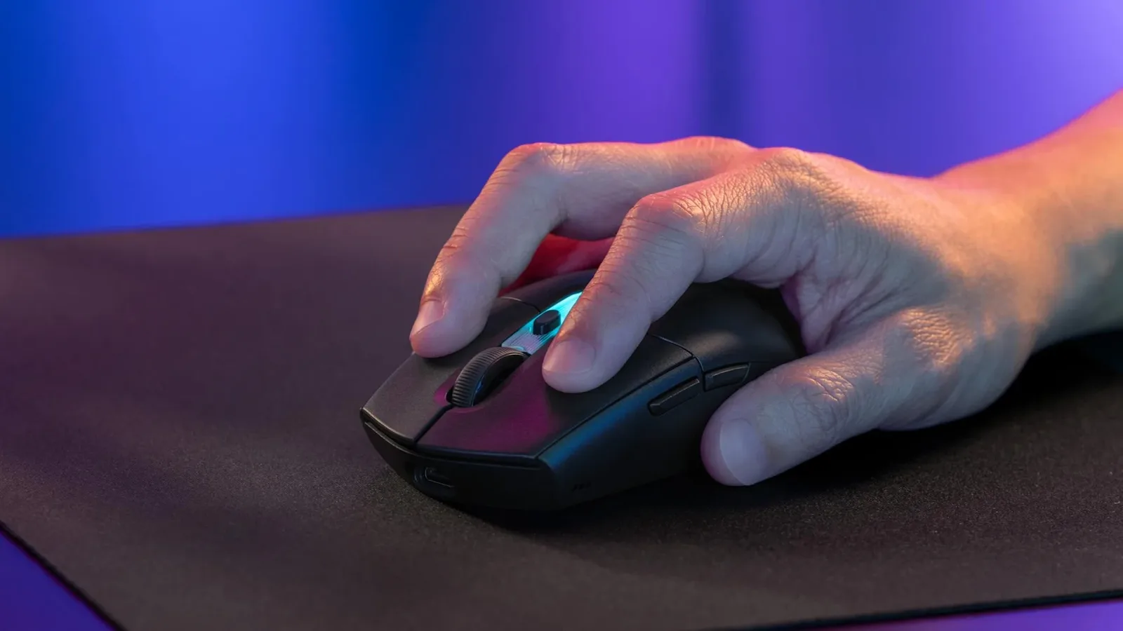 G305 X SUPERLIGHT chega ao Brasil com 59 gramas e recarga rápida