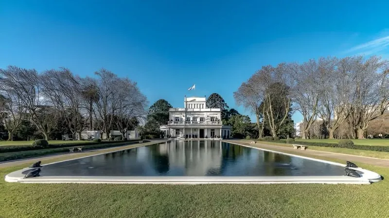 Argentina substitui civis por militares na administração de Olivos