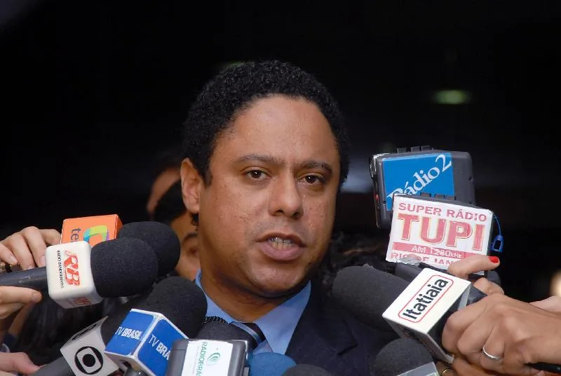 Caso da tapioca levou Orlando Silva a deixar o Ministério do Esporte