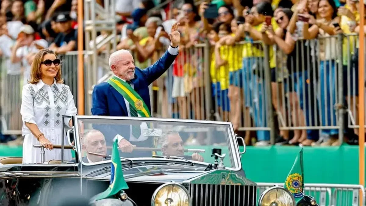 Desfile de 7 de Setembro reúne chefes dos Poderes em Brasília