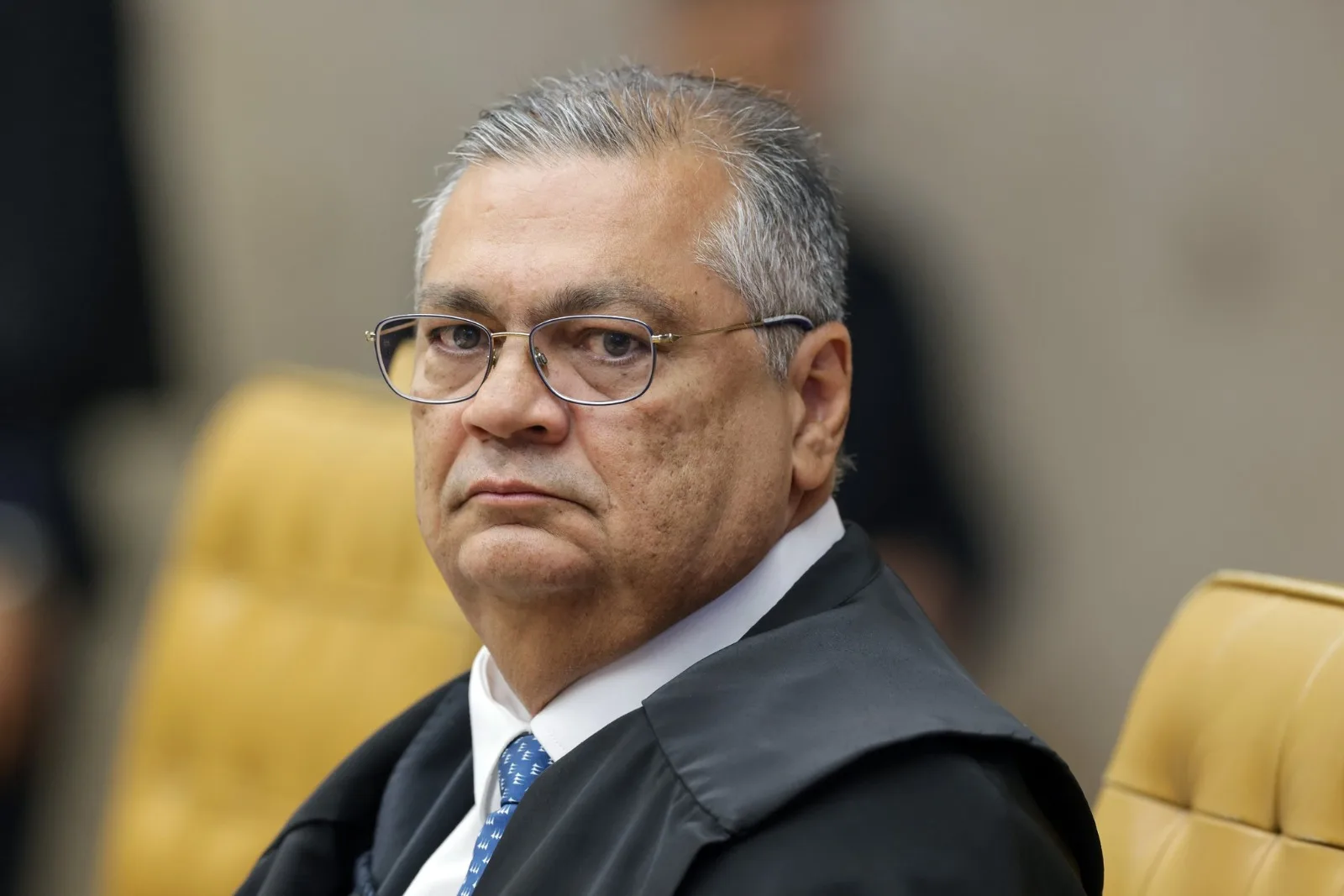 Dino vê avanço na transparência das emendas, mas cobra eficiência