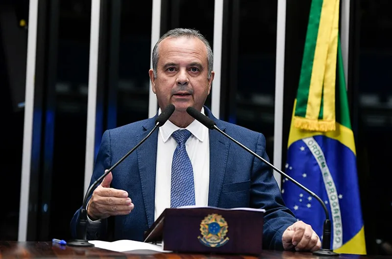 Marinho diz que Lula tenta se afastar de Moraes após adiamento no STF