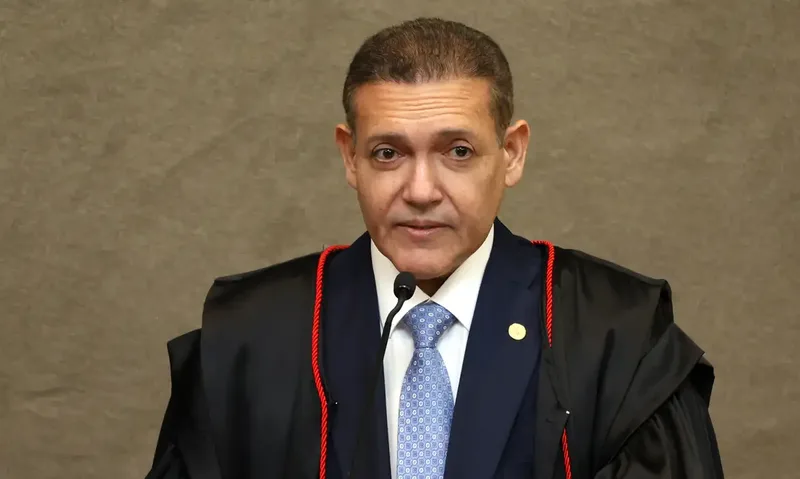 TSE terá pronunciamento de cinco minutos antes do primeiro turno