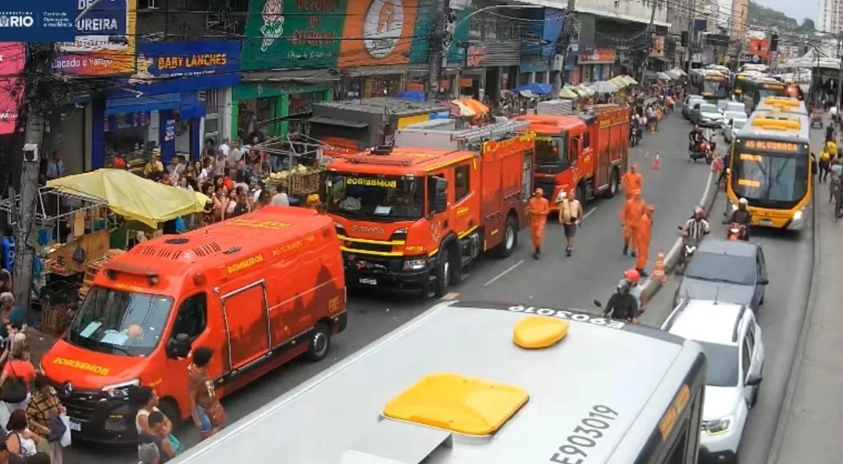 Mercadão de Madureira prevê reabertura na terça após incêndio no subsolo