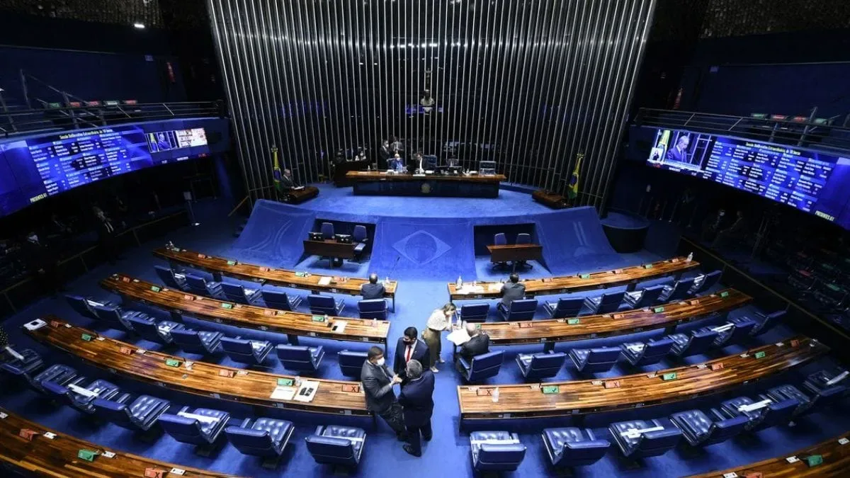 Senado pode reunir 49 votos pró-impeachment de ministros do STF após eleições